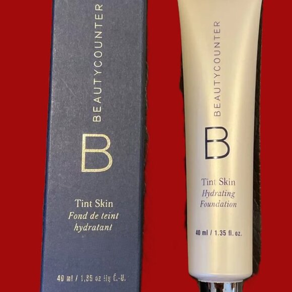 Beautycounter Tint Skin Hydrating Foundation - Honey/Miel - Picture 2 of 2